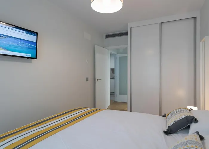 Eli Canteras-parking-airco By Canariasgetaway لاس بالماس دي غران كاناريا